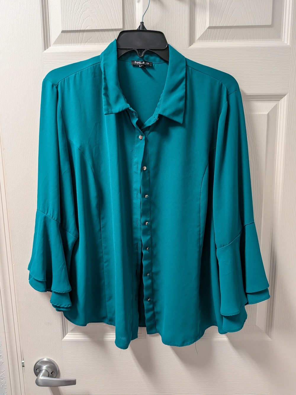 Sami & Jo Teal Button-Front Ruffle Sleeve Top